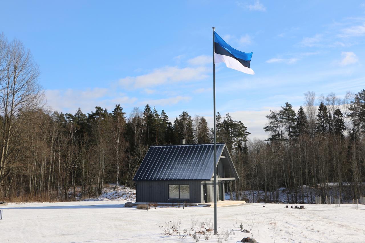 Piesta Riverside Cottage In Soomaa Region Kullimaa Exterior photo